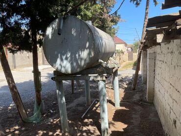 İnformatika: 3 tonluq demir su ceni satilir. Ayaqlari ile birge. Problemi yoxdur