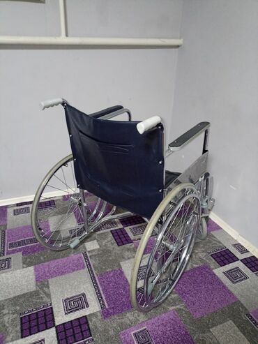 Медтовары: Продается инвалидная коляска. В отличном состоянии. Б/У. Бесплатная