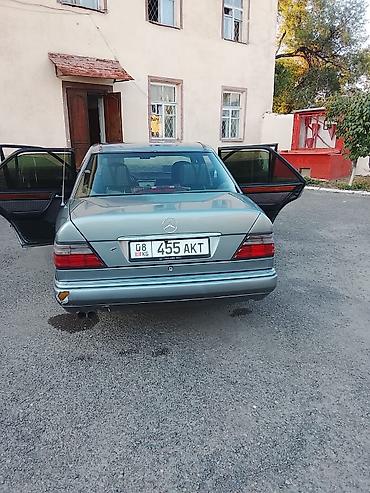 фикс токмок: Mercedes-Benz 220: 1993 г., 2.2 л, Механика, Газ, Седан — 2