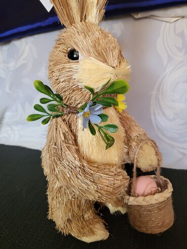 Figure: Figura, bоја - Šareno, Novo — 7