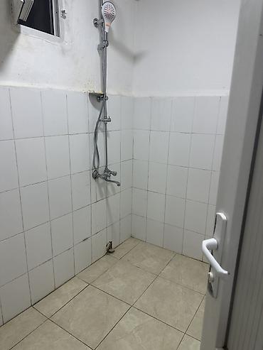Kirayə üçün 2 otaqlı mənzil – əsas xüsusiyyətlər: - Geniş dəhliz lalafo.az -da Kirayə üçün 2 otaqlı mənzil – əsas xüsusiyyətlər: - Geniş dəhliz