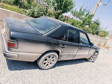 сиденья на мерс 124: Mercedes-Benz W124: 1994 г., 2 л, Механика, Бензин, Седан