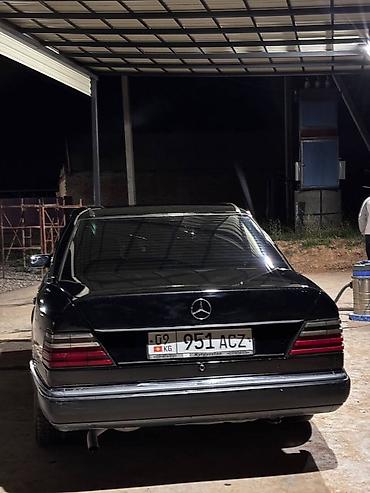 сиз 82 1: Mercedes-Benz E-Class: 1991 г., 2 л, Кол менен иштөөчү, Седан — 3