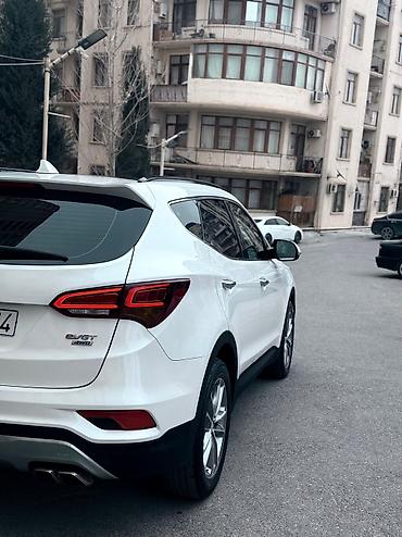 Hyundai: Hyundai Santa Fe: 2 l | 2015 il Ofrouder/SUV — 5