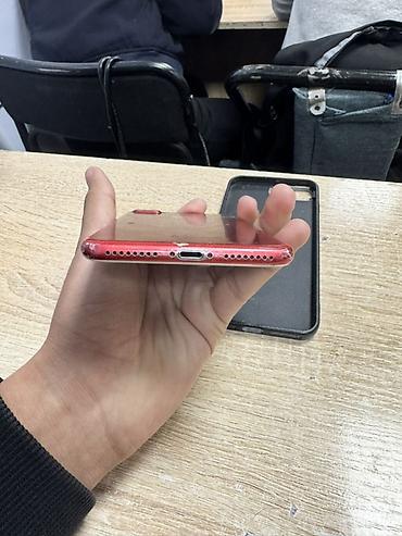 Apple iPhone: IPhone 7 Plus, Красный, Чехол — 4