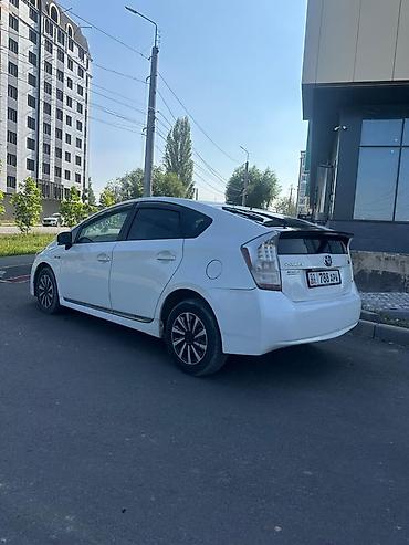 Toyota: Toyota Prius: 2011 г., 1.8 л, Автомат, Гибрид, Хэтчбэк — 6