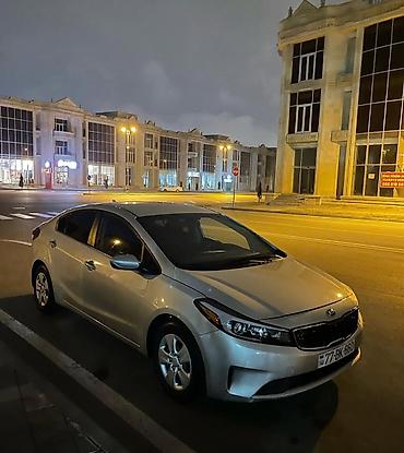 Nəqliyyat vasitəsinin icarəsi: Günlük, Depozitsiz — 8