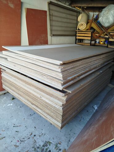 вешалка в прихожую с полкой: Abloska Xam laminat 2.40/1.80 18 mm