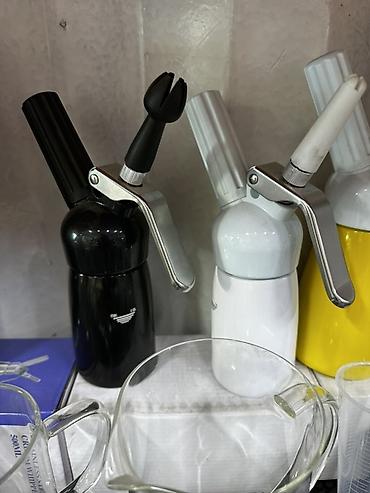 Кондитерский инвентарь: Сифон для взбитых сливок/пен и соусов - Материал корпуса: нержавеющая — 4