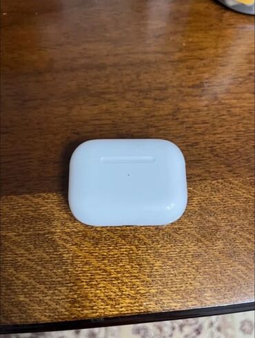 беспроводные наушники apple airpods с зарядным чехлом: ❗️❗️❗️В подарок!!! БЕСПЛАТНЫЙ ЧЕХОЛ!!Продаю AirPods Pro 1 поколения