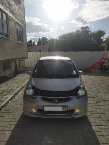 хлнда фит: Honda Fit: 2003 г., 1.3 л, Вариатор, Бензин, Хетчбек