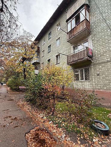 60: 1 комната, 32 м², Космос Хрущевка, 3 этаж — 8