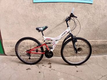 велосипед для девочки 4: Продаю велосипед идеальный, скоростной, 2-омортизатора, в Караколе