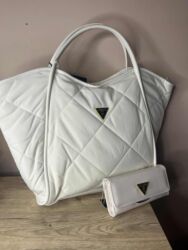 Torbe: 3000 din. L — 22