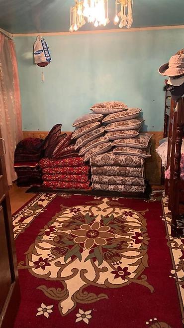 Продажа коттеджей и домов: Продаётся одноэтажный жилой дом с участком. - Планировка: несколько — 8