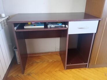 Ütüləmə lövhələri: Düz masa, Stulsuz, Polkalı, Siyirməli, Sadə laminat
