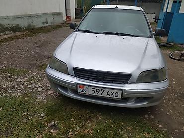 Honda Civic: 1999 г., 1.6 л, Механика, Бензин, Седан