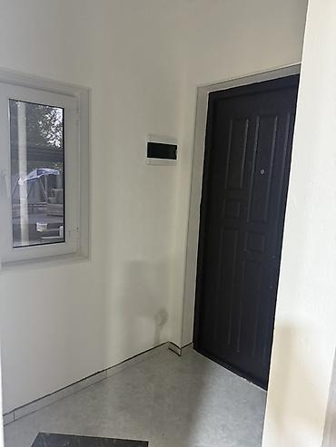 Продажа коттеджей и домов: Продаётся двухэтажный частный дом с большим закрытым двором. Основные — 6