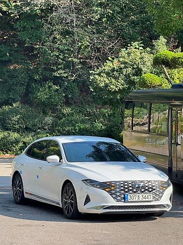 Продажа авто: Hyundai Grandeur: 2022 г., Седан — 4