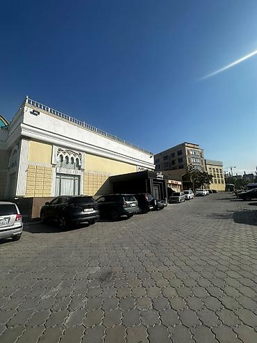 Коммерческая недвижимость: 1300 м², Готовый бизнес — 3