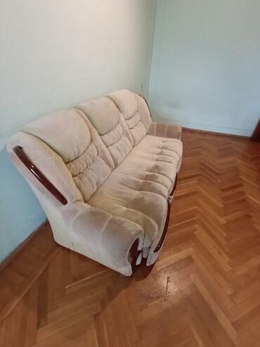 Divan, Divan, Bazasız, Açılmayan