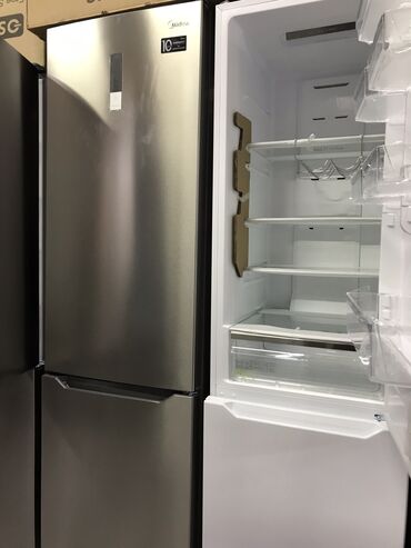 Холодильники: Новый Двухкамерный цвет - Белый холодильник Samsung