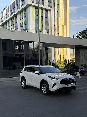 Toyota: Toyota Highlander: 2021 г., Гибрид, Кроссовер — 2