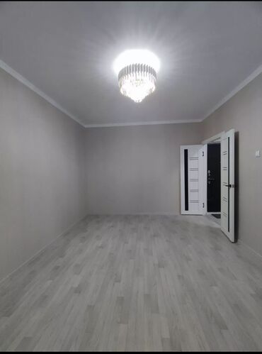 1комнатную квартиру в бишкеке: 1 комната, 35 м², 106 серия, 4 этаж, Евроремонт
