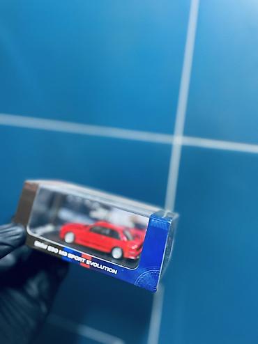 Модели автомобилей: Продаю масштабные модели 
1/64 цены разные — 31