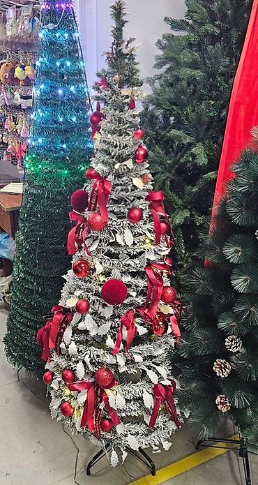 dekor dom: 🎄 Prelepa novogodišnja jelka – raskošna i elegantna! ❤️✨ Unesite — 2