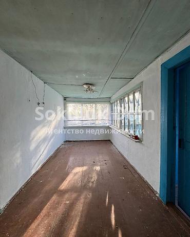 радом: 🏠Продается полдома в с. Сокулук, 1 км от трассы 🟡Комнаты: 3 🟡Участок — 9