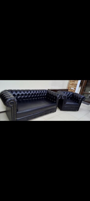 черный кожаный диван: Прямой диван, цвет - Черный, Б/у