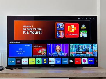 LG OLED C1 65" televizor Ključne karakteristike: - 65-inčni 4K OLED