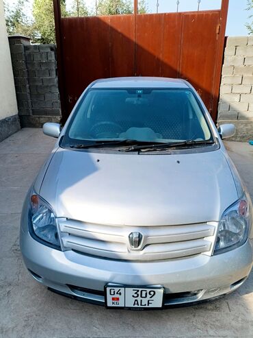 рынок подержанных автомобилей в германии: Toyota ist: 2003 г., 1.5 л, Автоматтык, Бензин, Хетчбек