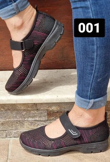 Women's Sneakers and athletic shoes: 41 — 27