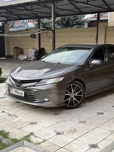 Toyota: Toyota Camry: 2019 г., 2.5 л, Автомат, Бензин, Седан — 2