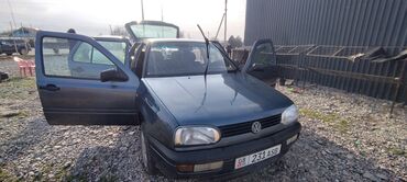 Volkswagen: Volkswagen Golf: 1997 г., 1.6 л, Механика, Бензин, Хэтчбэк — 1