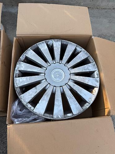 disqler: İşlənmiş Disk Volkswagen R 17, 5 Boltlu — 1