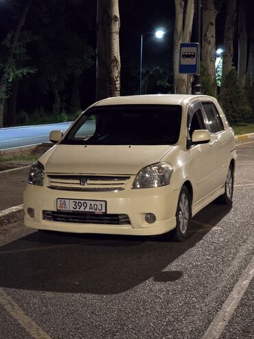 Toyota: Toyota Raum: 2003 г., 1.5 л, Автомат, Бензин, Минивэн