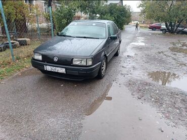 авто последюшим выкупом: Volkswagen Passat: 1989 г., 1.8 л, Механика, Бензин, Седан