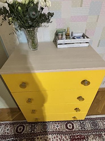 zeka kupu: Kupa Mobilya komod - Model: 4 siyirtməli komod - Rəng: Parlaq sarı ön — 3