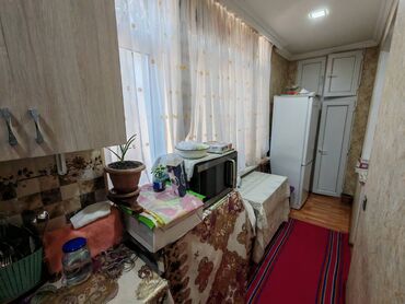 двухэтажные дома: Баку, Пос. Кешля, 1 комната, Вторичка, м. Улдуз, 52 м²
