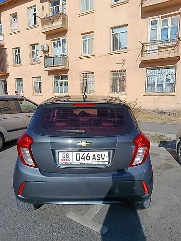 аварийный состояния: Chevrolet Spark: 2017 г., Автомат, Бензин, Хэтчбэк — 2