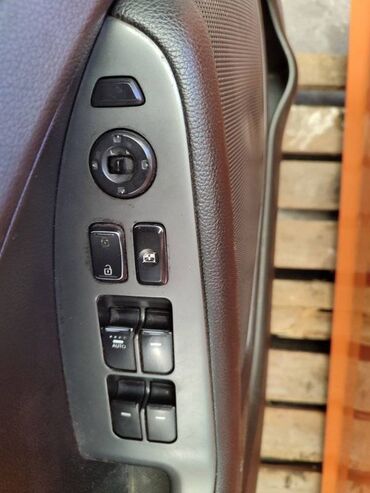 Бамперы и комплектующие: Блок управления стеклами Kia K5 TF 2 2014 перед. лев. (б/у)