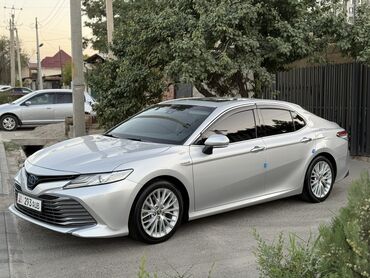 авто в рассрочку одиссей: Toyota Camry: 2018 г., 2.5 л, Вариатор, Гибрид, Седан