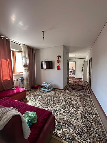 Продажа коттеджей и домов: 5 комнат, 20 м², 5 соток, Бишкек, Дордой рынок / базар Собственник — 11