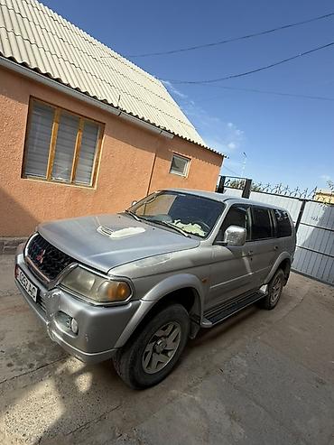 скутар макси: Mitsubishi Montero Sport: 2003 г., 2 л, Механика, Дизель, Внедорожник — 4