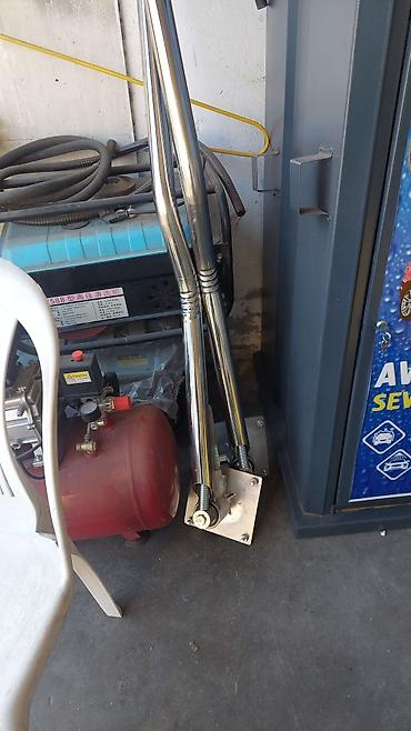 Avtoyuma aparatları: 1 manatliq 50 qəpiklik avtoyuma avadanliqlar satisi yerində — 10