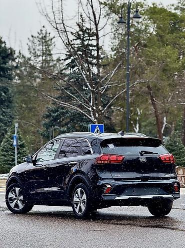 Kia: Kia Niro: 2020 г., 1.6 л, Типтроник, Гибрид, Кроссовер — 4