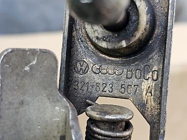 Замки: Volkswagen 1982 г., Б/у, Оригинал, Германия — 2